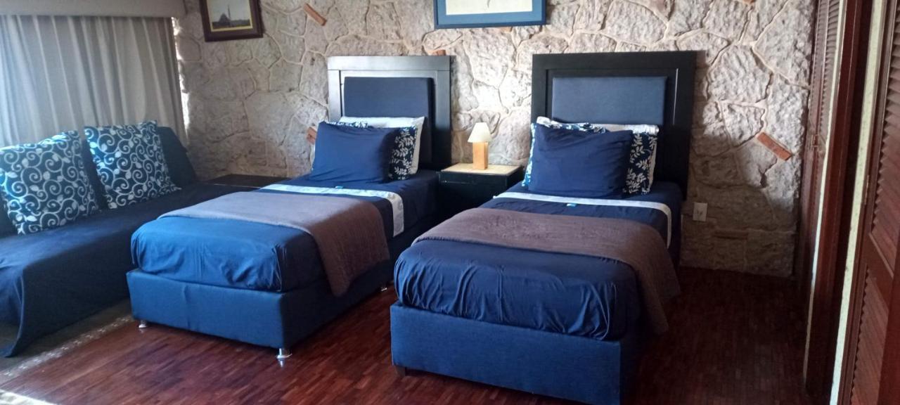Amplia Cerca De Andares Homestay Guadalajara
